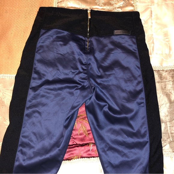 Mid rise Sateen Leggings from Guess - Picture 8 of 11